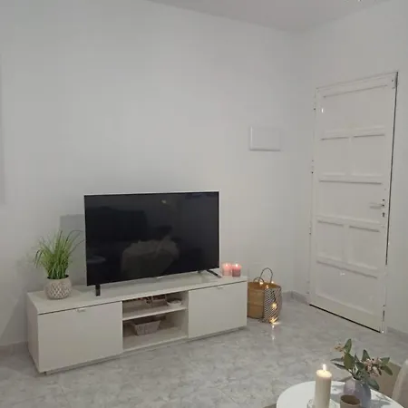 Casa Pedro Appartamento *